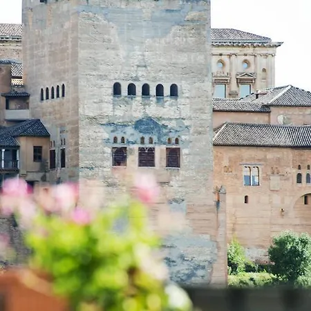 Montesclaros Apartment